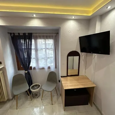 Apartamento Ano Poli 1 *