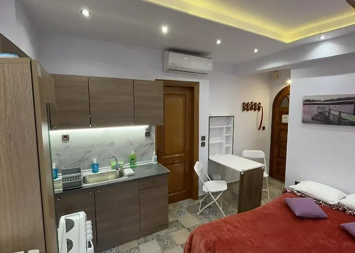 Ano Poli 1 Apartment Thessaloniki