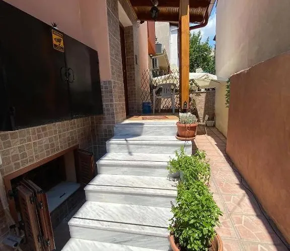 Ano Poli 1 Apartment